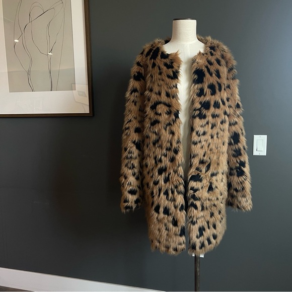 Michael Kors Leopard Print Faux Fur Coat - Picture 1 of 7